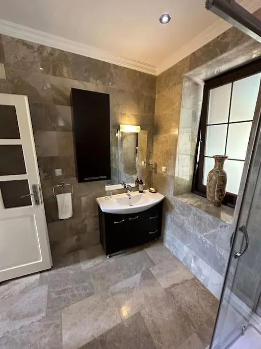 Orman Icinde Muhtesem Villa Kayaköy