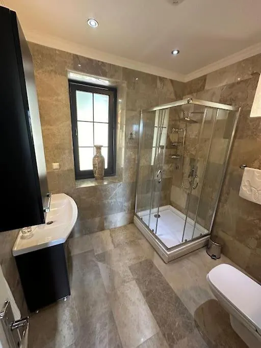 Orman Icinde Muhtesem Villa Kayaköy